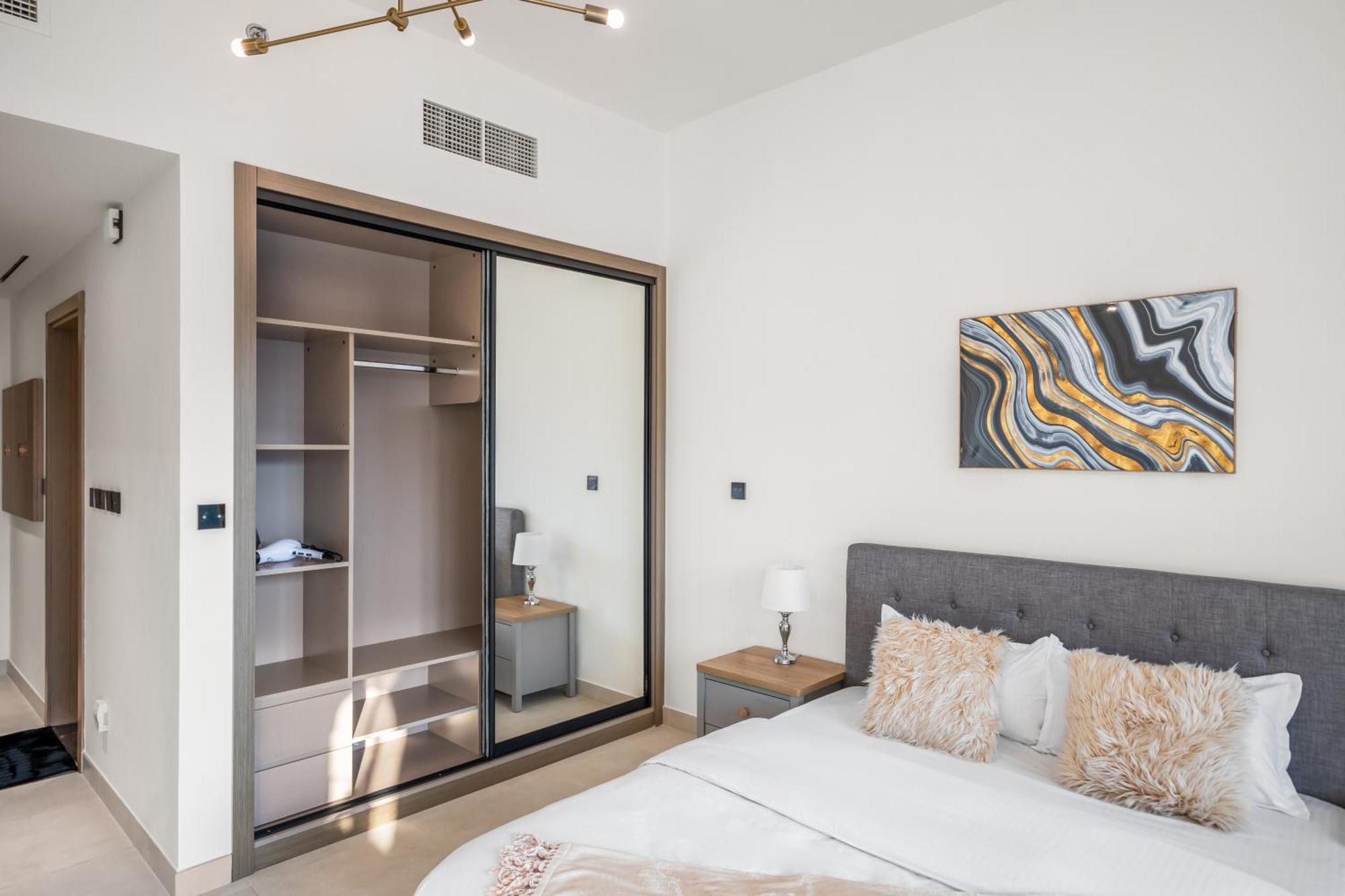 Apartment In Business Bay Location